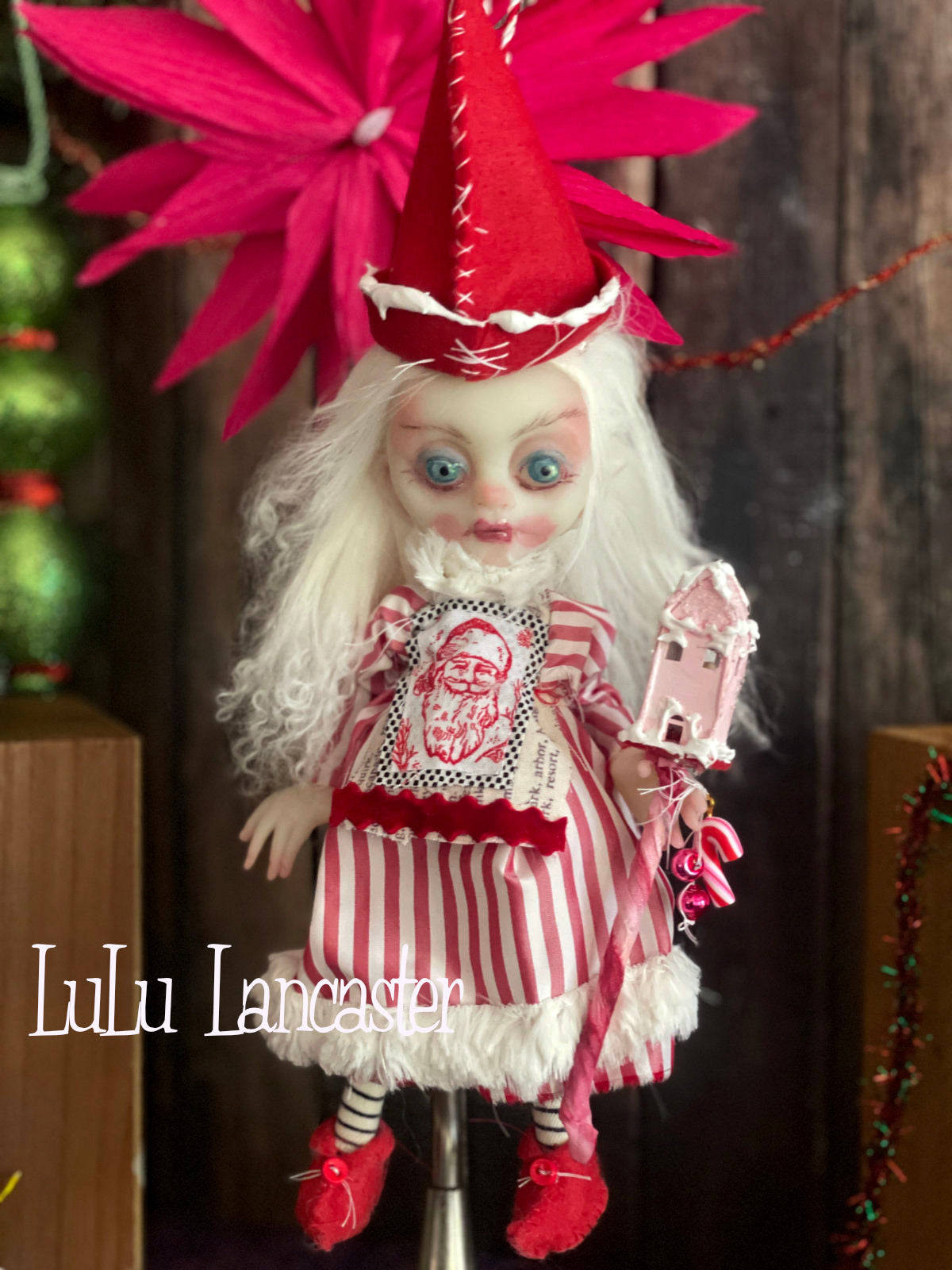 Liten Mini hanging Christmas Elf Original LuLu Lancaster Art Doll