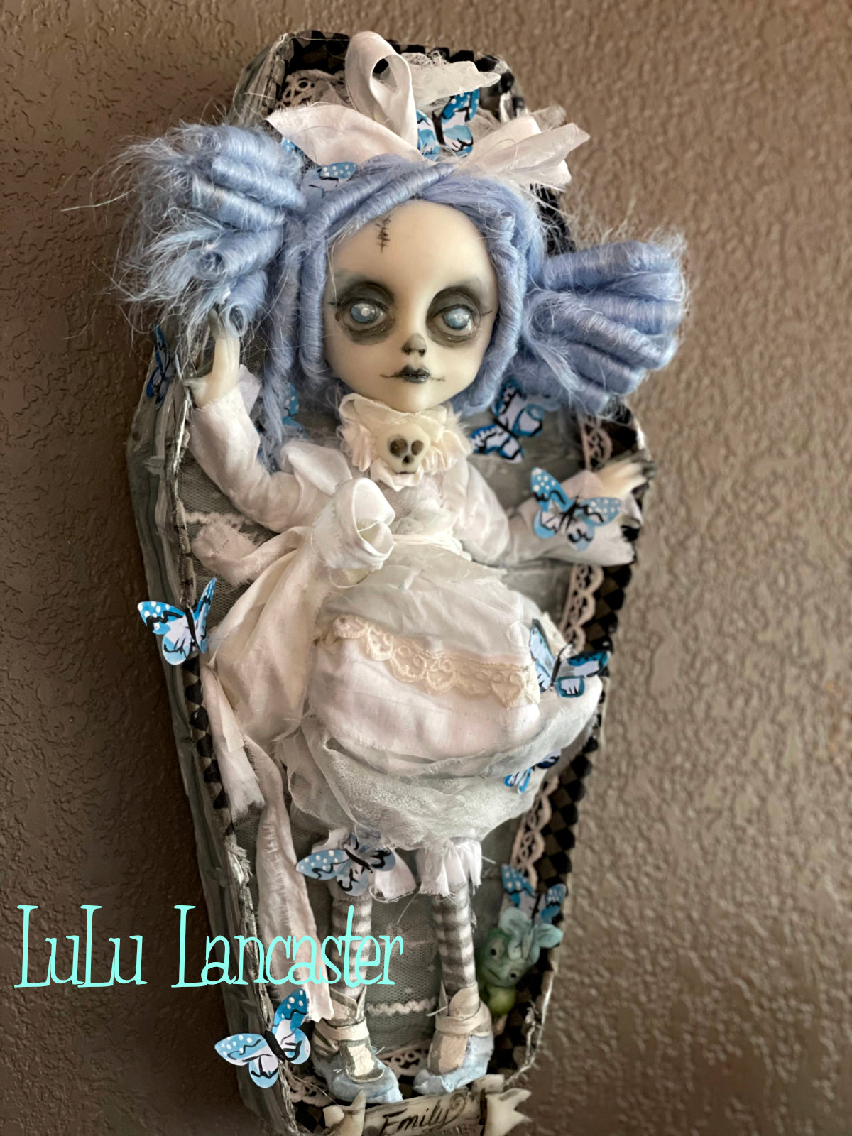 Little Emily corpse Halloween hanging coffin box Original LuLu Lancaster Art Doll