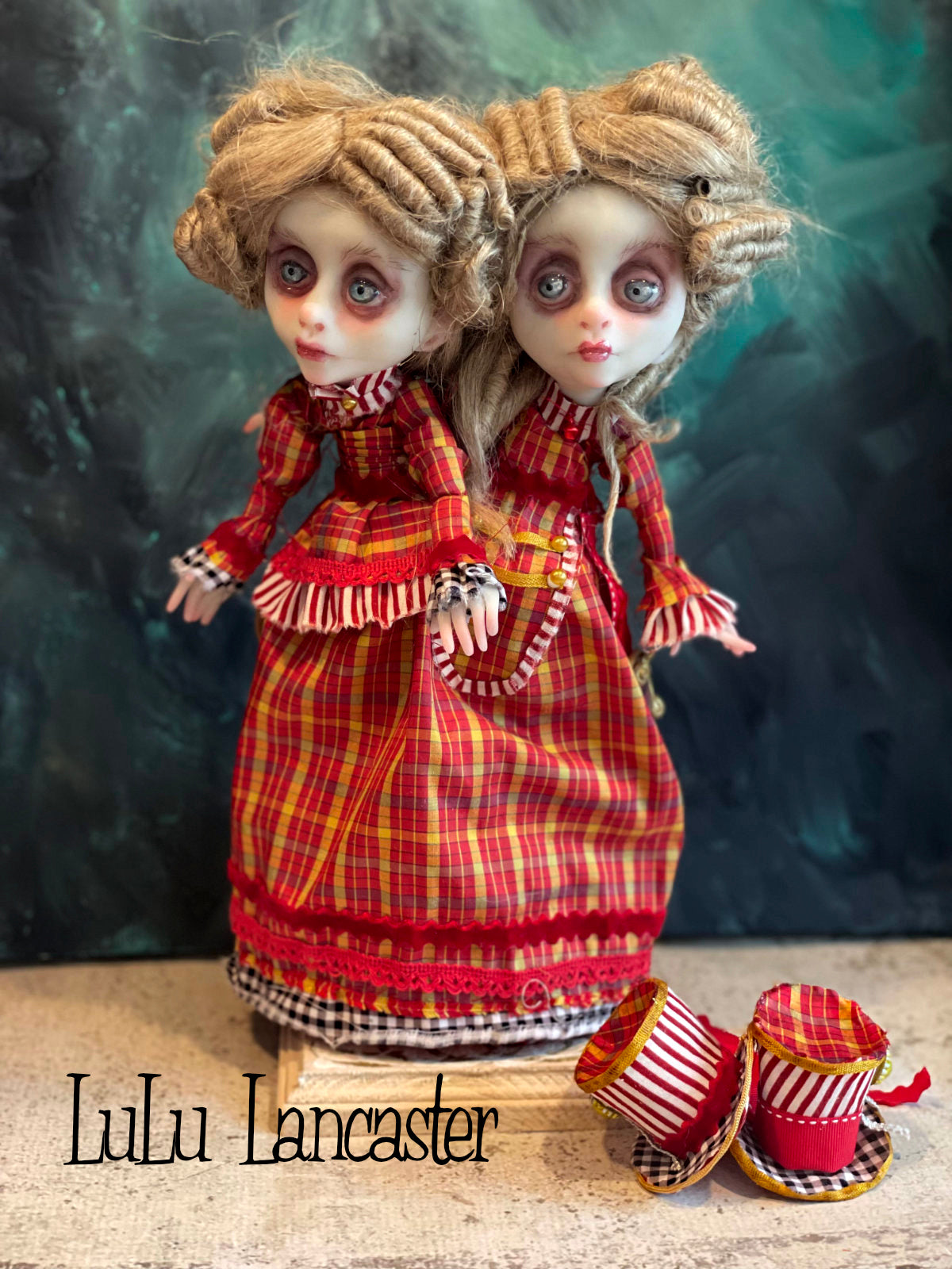 BelleStarre Conjoined Twins Holiday Original LuLu Lancaster Art Dolls