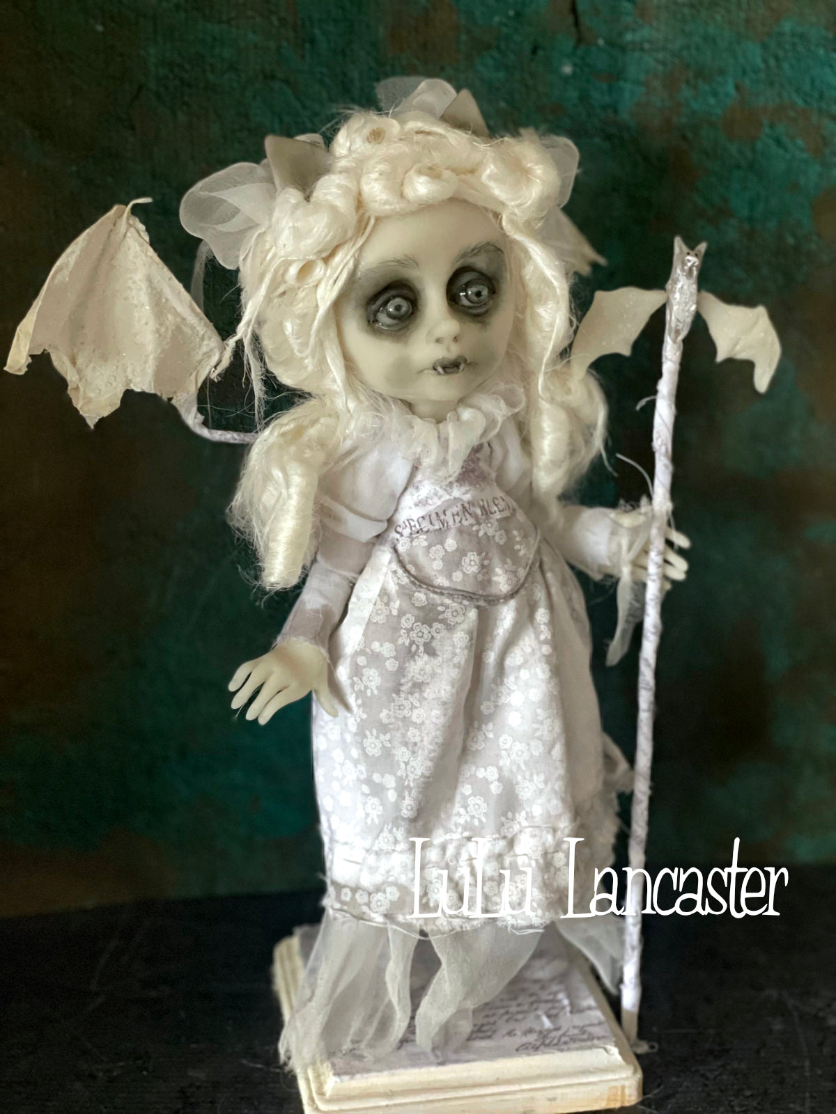 Tienne Vampire bat Original LuLu Lancaster Art Doll
