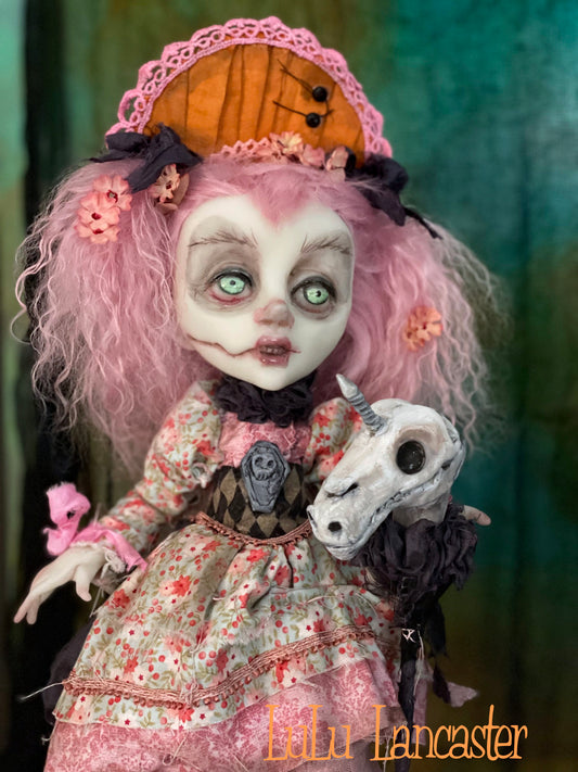 Ainsley Ghoulia and her unicorn stick pony Halloween Original LuLu Lancaster Art Doll