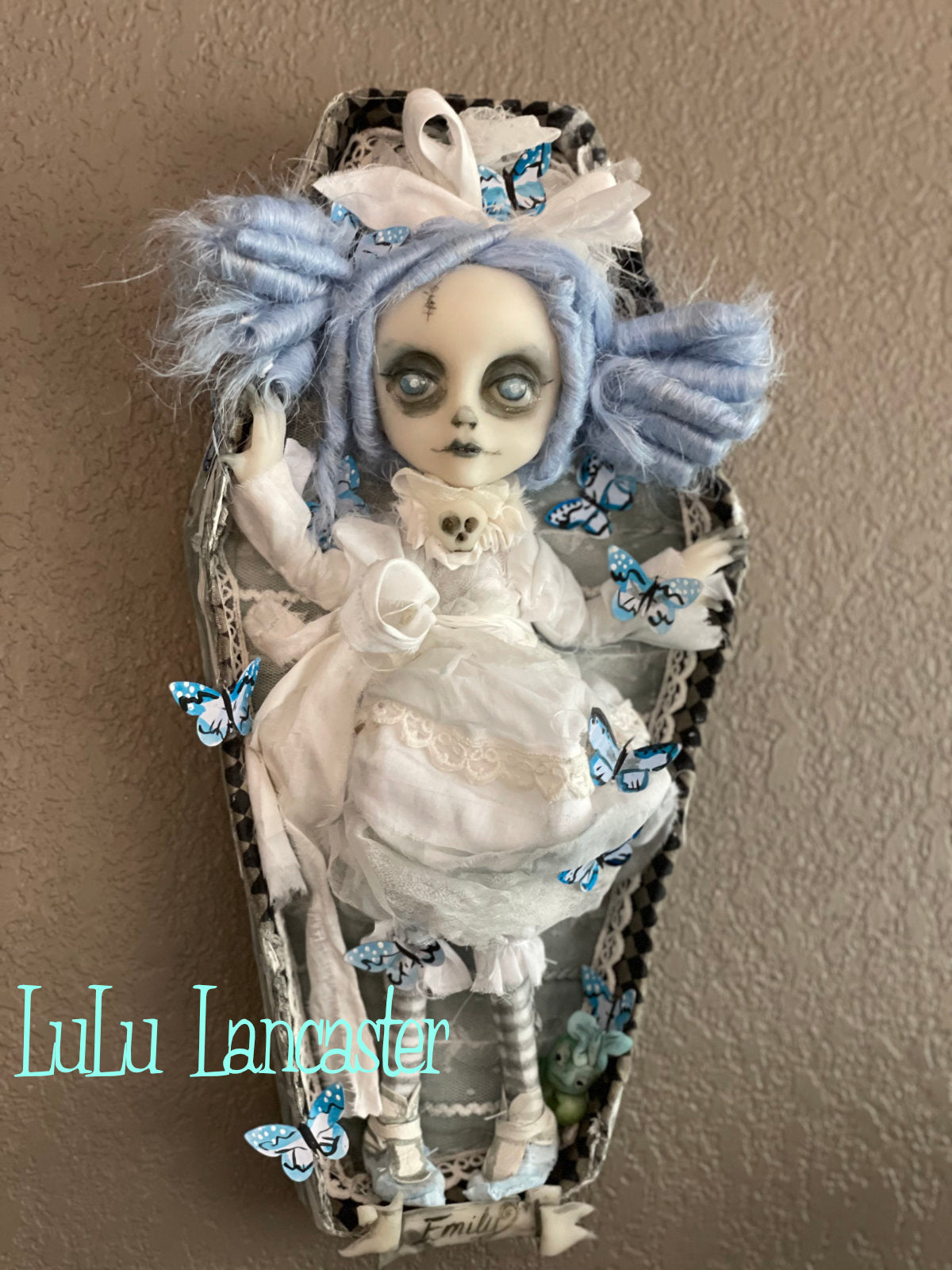Little Emily corpse Halloween hanging coffin box Original LuLu Lancaster Art Doll
