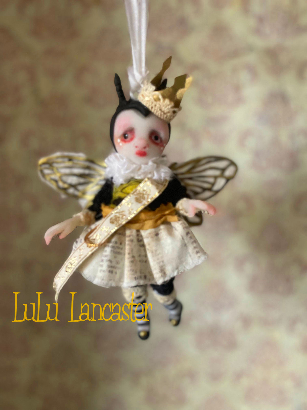 Queen Bee CeCe Mini hanging Original LuLu Lancaster Art Doll