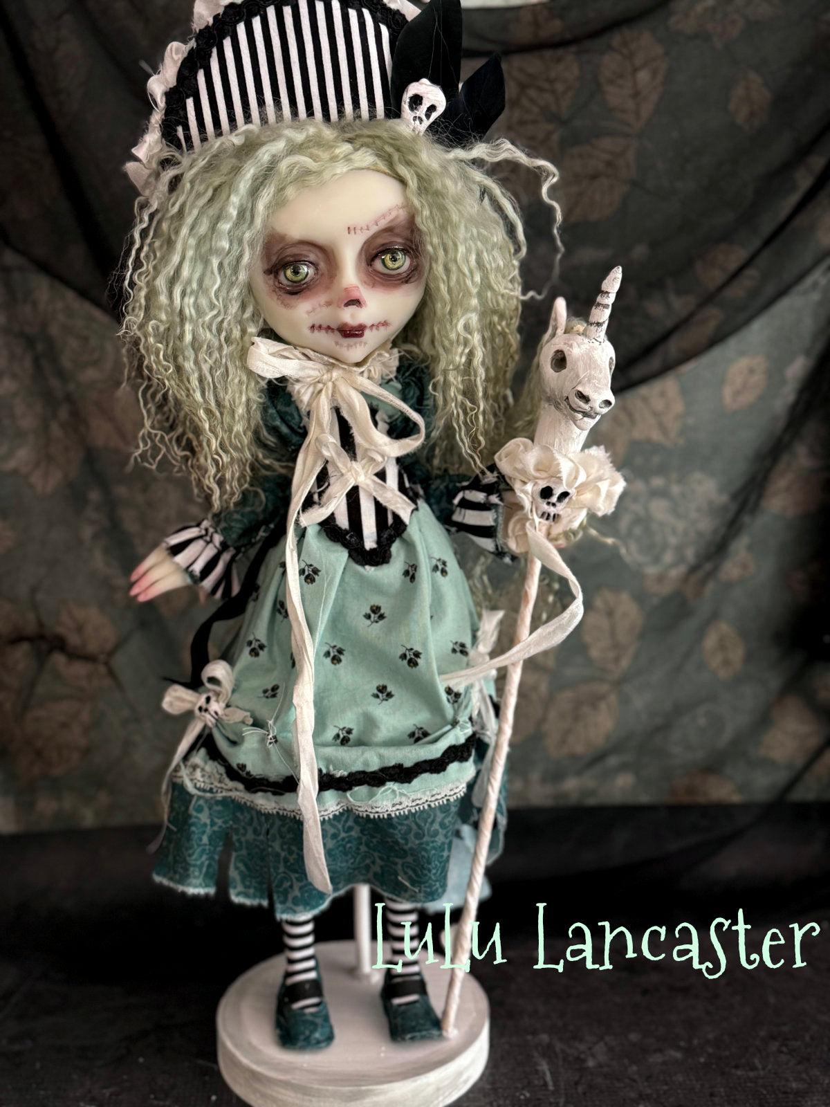 Stella Stitches Halloween Original LuLu Lancaster Art Dolls