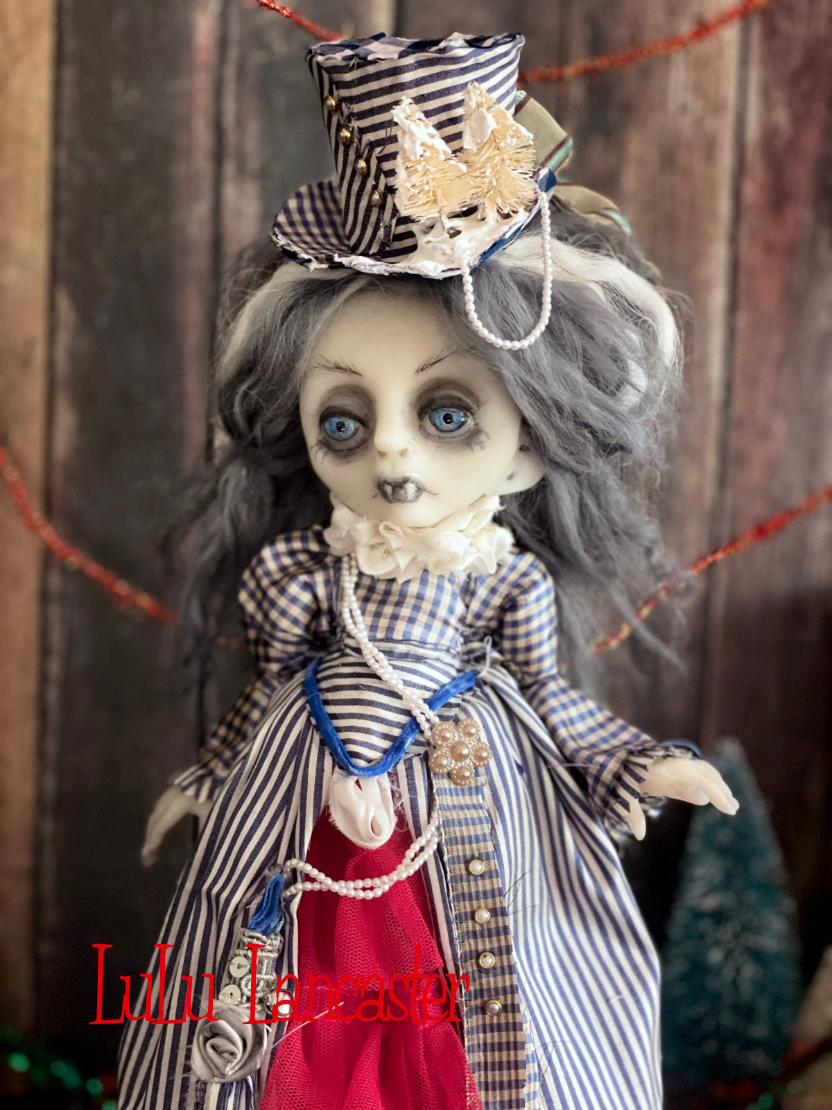 Vermilia the Vampire Creepmas Christmas winter Original LuLu Lancaster Art Doll