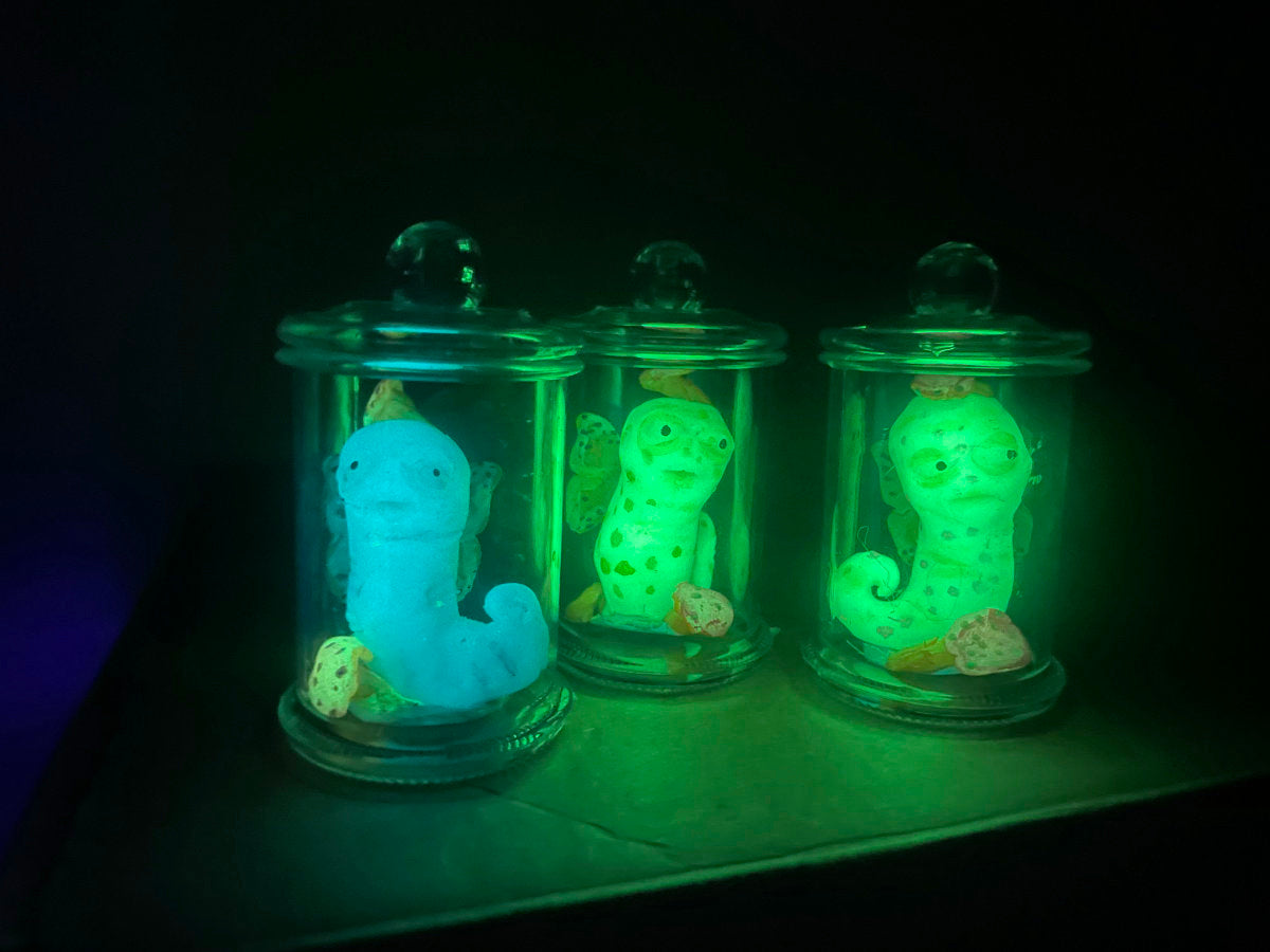 Mini Glow Worm in canister Glow in the dark Original LuLu Lancaster Art Figure