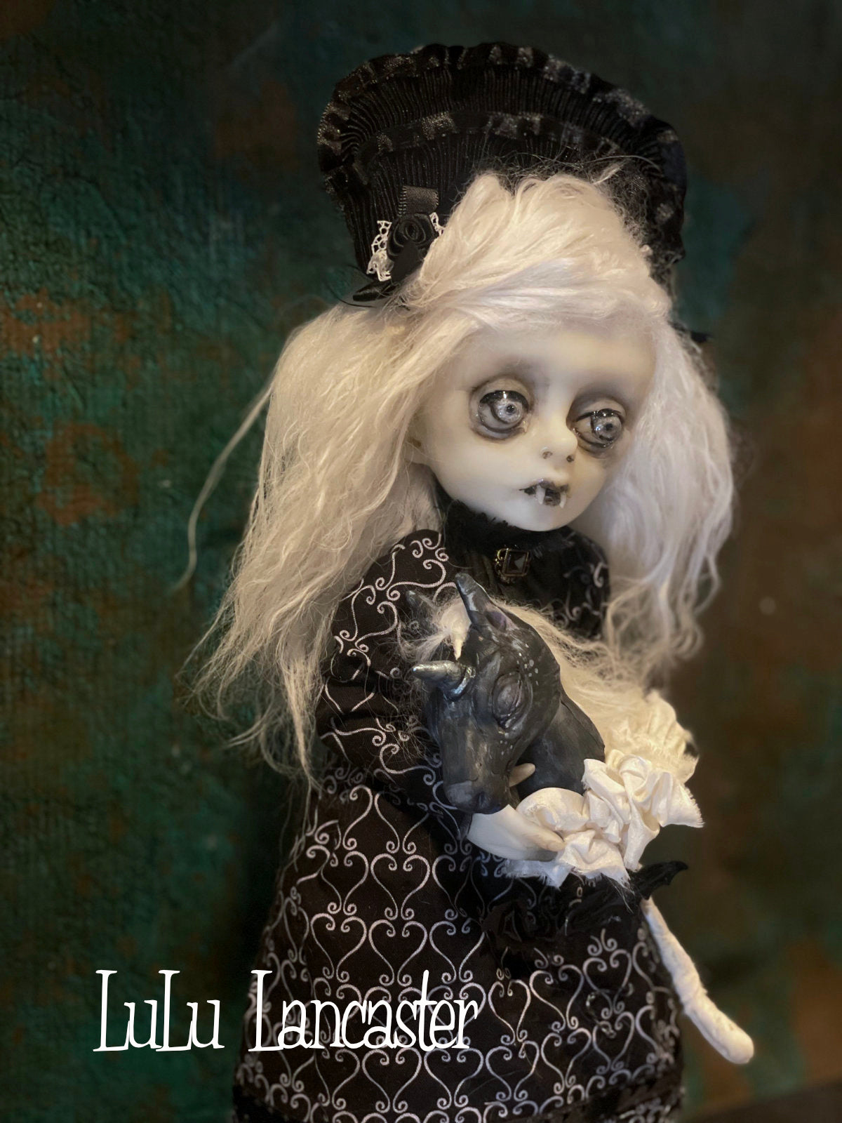 Stella Dark Heart Vampire Original LuLu Lancaster Art Doll