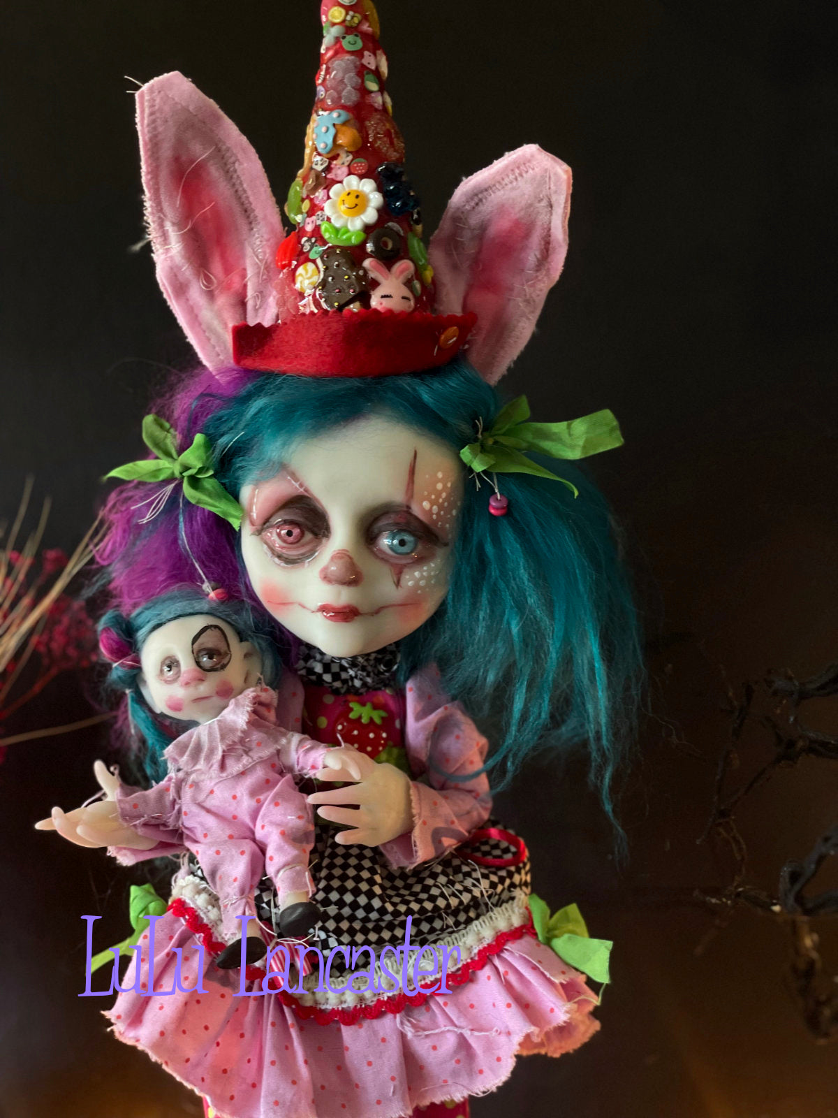 Strawberry Crush Poupee the Clown  Original LuLu Lancaster Art Doll